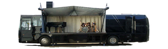 Stage Bus (Dok. Luluk Purwanto/Helsdingen Music BV)